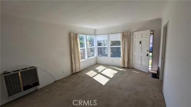 6324 Keniston Avenue, Los Angeles Ca 90043 | Detached 4