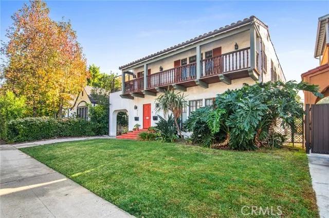 8246 4th Street, Los Angeles Ca 90048 | Detached 1