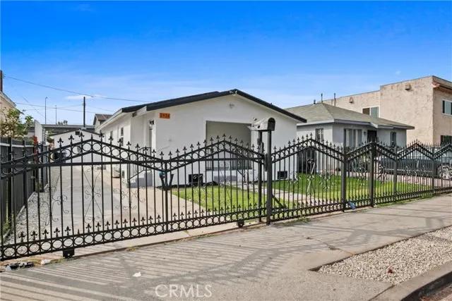 1926 E 115th Street, Los Angeles Ca 90059 | Detached 1