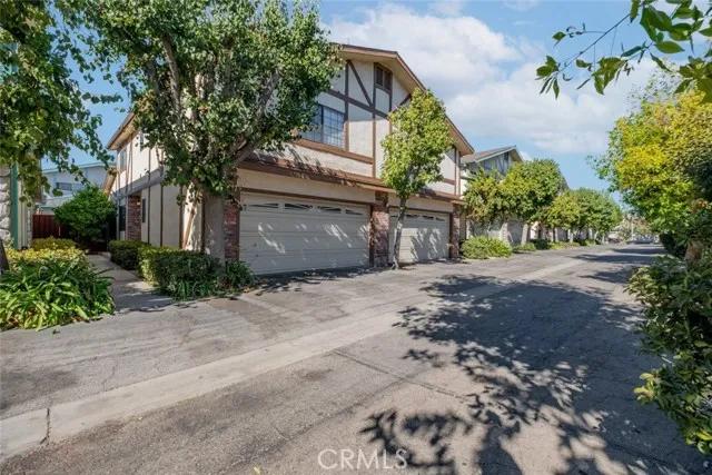 18424 Keswick Street # 8, Reseda Ca 91335 | Townhouse 1