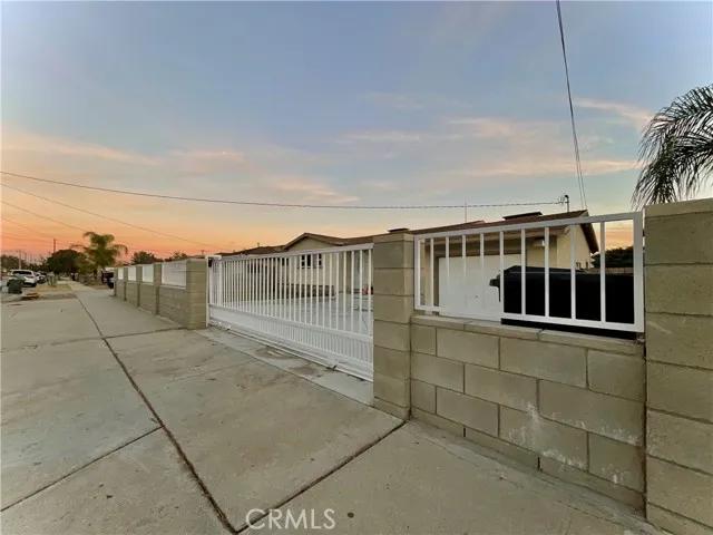 16319 Athol Street, Fontana Ca 92335 | Detached 1