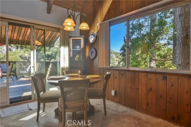 750 Grass Valley Road, Lake Arrowhead Ca 92352 | Detached 11