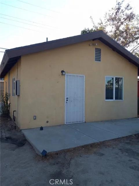 1209 Potomac Avenue, Bakersfield Ca 93307 | Multi Family 25