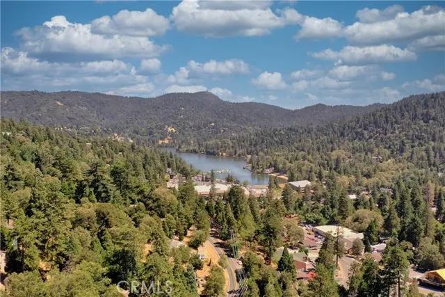 23881 Zurich Drive, Crestline Ca 92325 | Detached 32