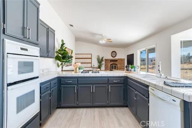 1011 Mono Road, Pinon Hills Ca 92372 | Detached 13