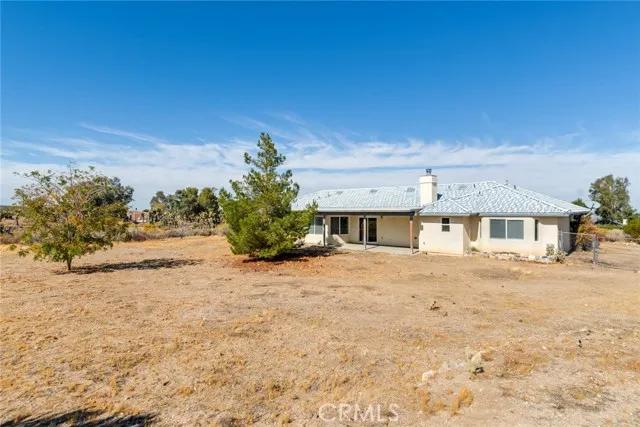 1011 Mono Road, Pinon Hills Ca 92372 | Detached 27