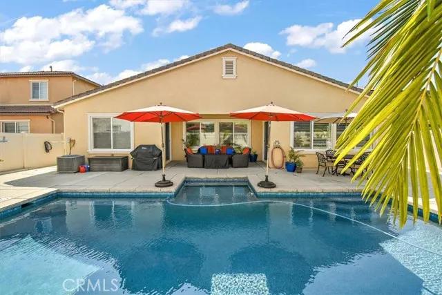 6890 Tourmaline Drive, Corona Ca 92880 | Detached 38