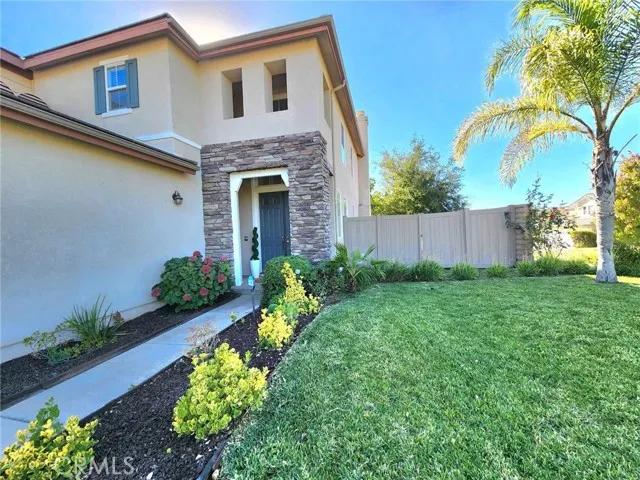 26523 Starling Ct. Court, Canyon Country Ca 91387 | Detached 68