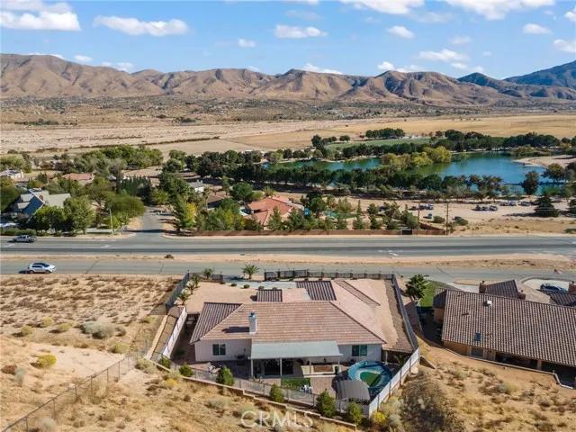 7590 Arrowhead Lake Road, Hesperia Ca 92345 | Detached 31