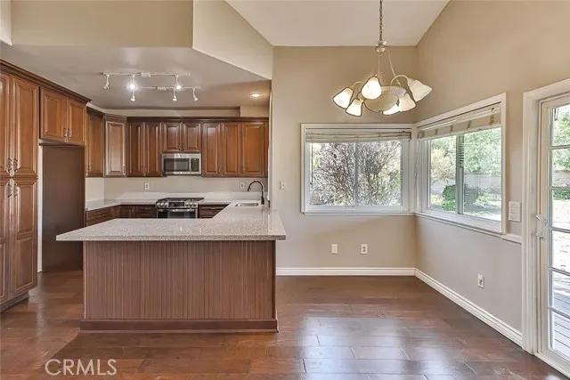 6988 Lafayette Street, Moorpark Ca 93021 | Detached 15