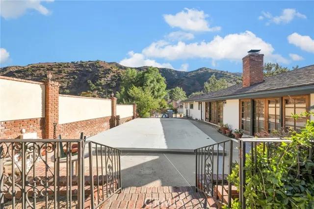 9256 Elben Avenue, Sun Valley Ca 91352 | Detached 25