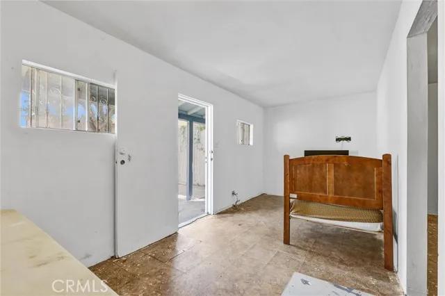 518 E 89th Street, Los Angeles Ca 90003 | Detached 36