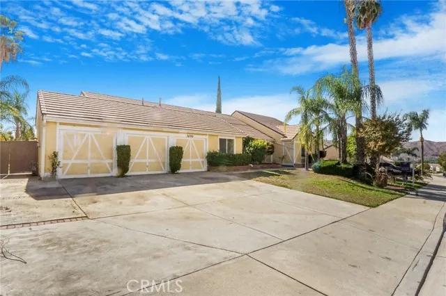 24769 Darkstar Drive, Moreno Valley Ca 92557 | Detached 1