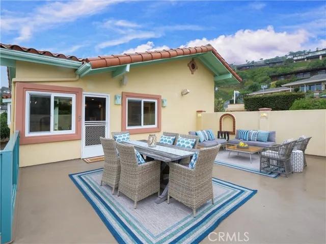 29840 Knoll View Drive, Rancho Palos Verdes Ca 90275 | Detached 30