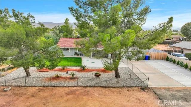 22257 Lone Eagle Road, Apple Valley Ca 92308 | Detached 29