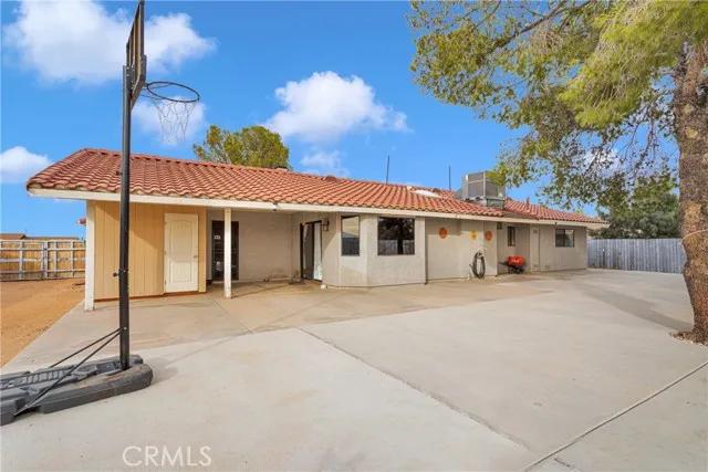 22257 Lone Eagle Road, Apple Valley Ca 92308 | Detached 19