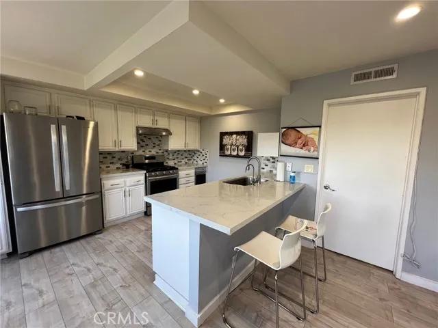 5533 Edward E Horton Lane # 6, Encino Ca 91316 | Townhouse 13