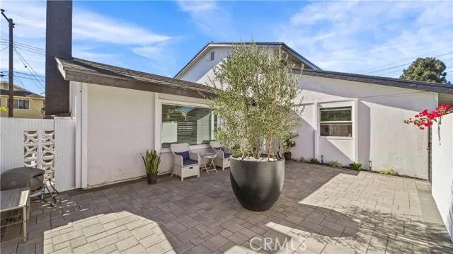 314 E Collamer Drive, Carson Ca 90746 | Detached 4