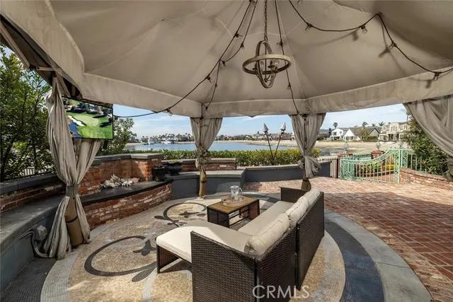 16961 Coral Cay Lane, Huntington Beach Ca 92649 | Detached 30