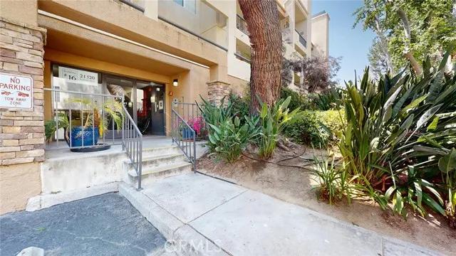 21520 Burbank Boulevard # 217, Woodland Hills Ca 91367 | All Other Attached 3