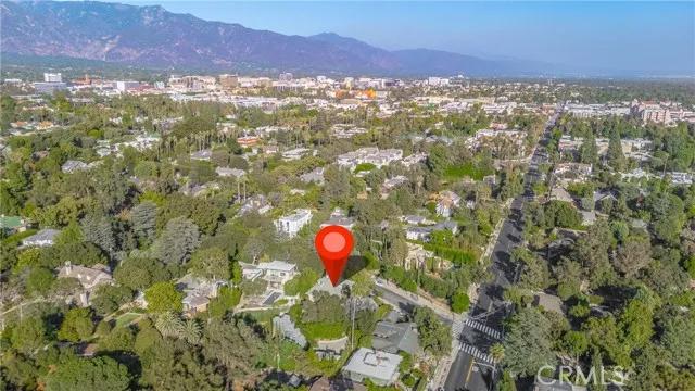 555 S Grand Avenue, Pasadena Ca 91105 | Detached 45