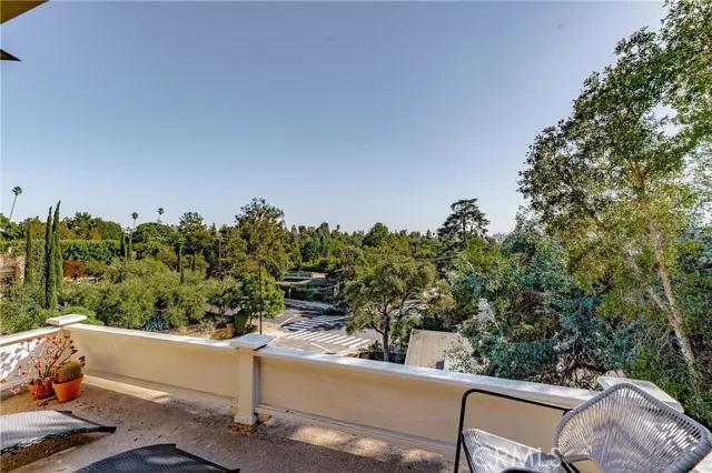 555 S Grand Avenue, Pasadena Ca 91105 | Detached 30