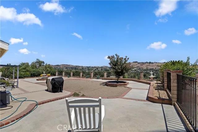 7860 Virtue Vista Drive, Riverside Ca 92509 | Detached 35