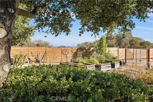 10675 Realito Avenue, Atascadero Ca 93422 | Detached 35