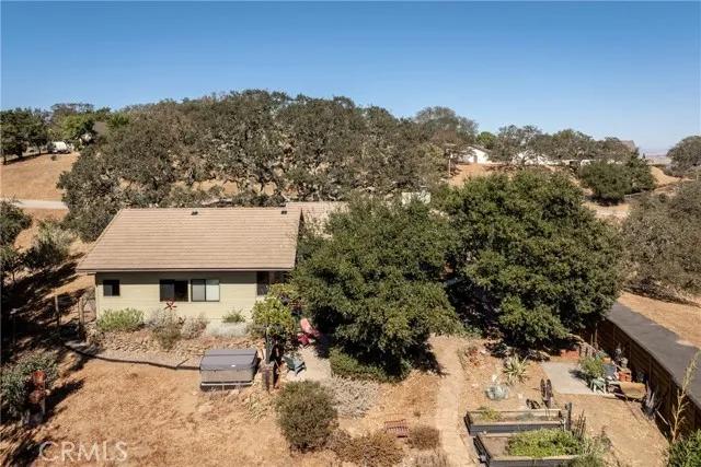 10675 Realito Avenue, Atascadero Ca 93422 | Detached 22