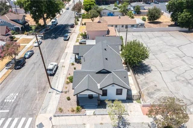 607 N Gibbs Street, Pomona Ca 91767 | Multi Family 64