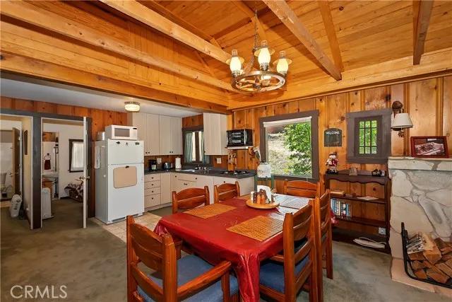 50 Metcalf Creek Trail, Big Bear Lake Ca 92315 | Detached 8