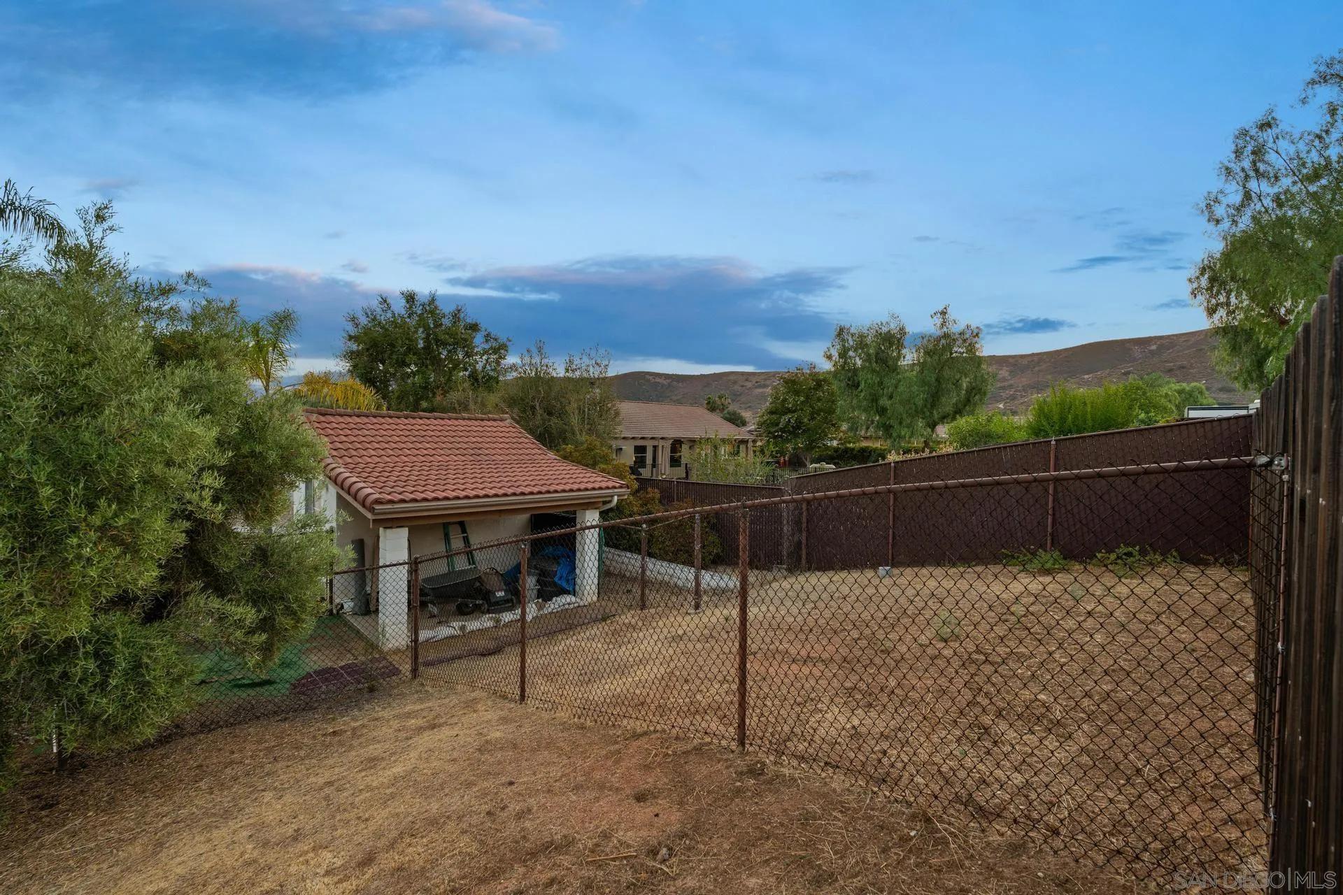 23532 Daylight Pl, Ramona Ca 92065 | Detached 4