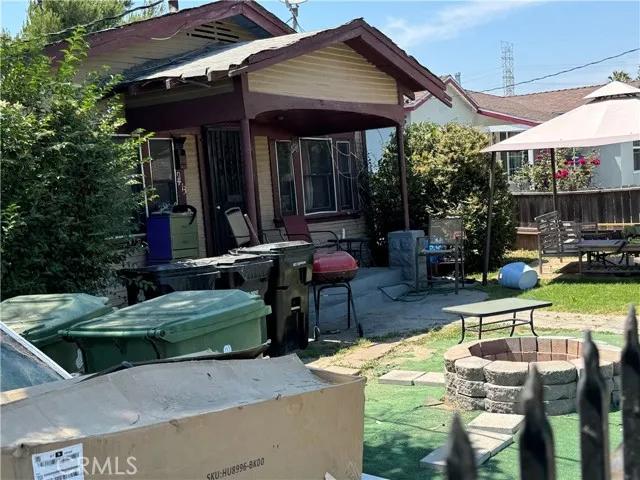 9413 Croesus Avenue, Los Angeles Ca 90002 | Multi Family 5