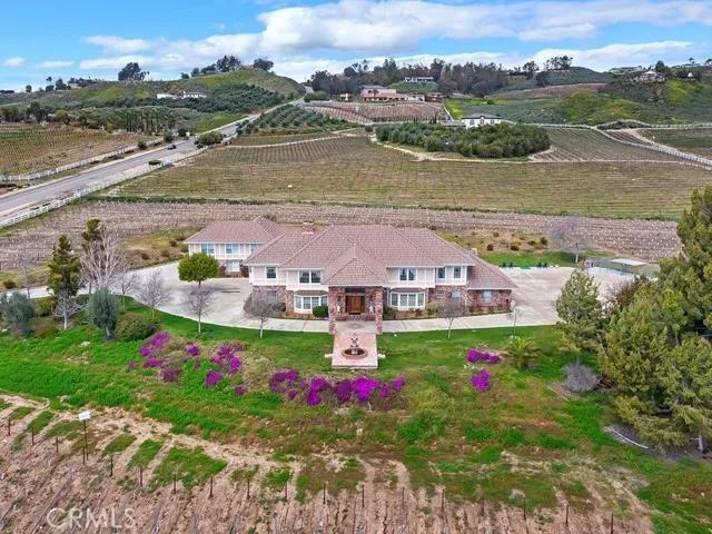 37028 De Portola, Temecula Ca 92592 | Detached 14