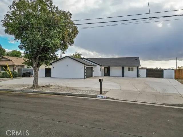 10542 Woldrich Street, Sylmar Ca 91342 | Detached 36