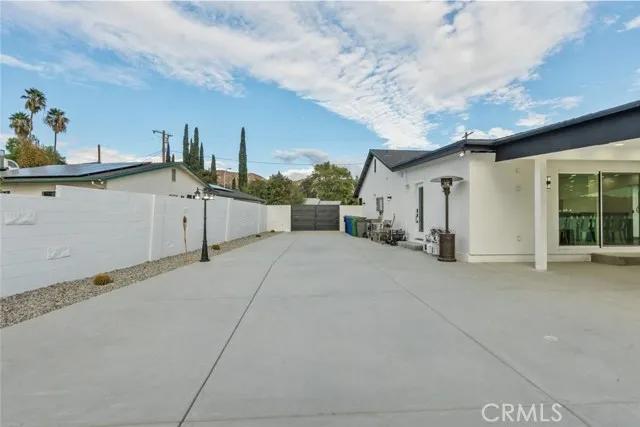 10542 Woldrich Street, Sylmar Ca 91342 | Detached 33