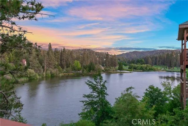 781 Brentwood Drive, Lake Arrowhead Ca 92352 | Detached 40