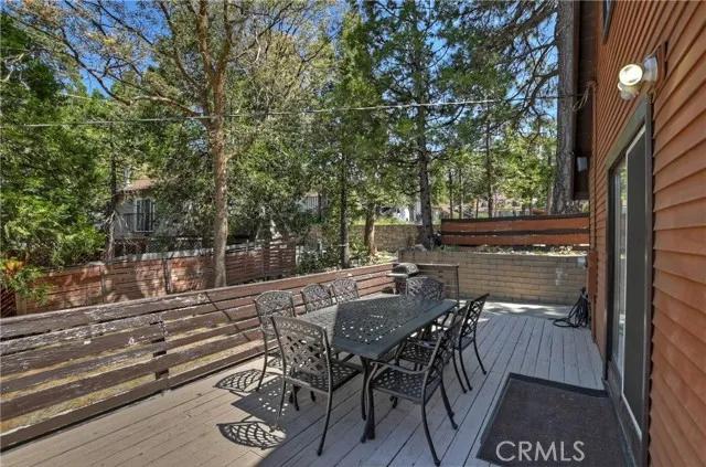 27618 Weirwood Drive, Lake Arrowhead Ca 92352 | Detached 32