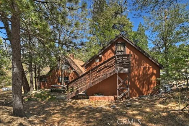 27618 Weirwood Drive, Lake Arrowhead Ca 92352 | Detached 47