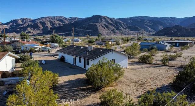 6556 Lupine Avenue, Twentynine Palms Ca 92277 | Detached 11