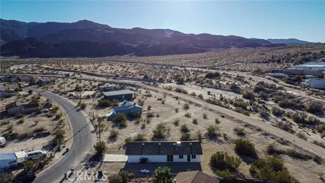 6556 Lupine Avenue, Twentynine Palms Ca 92277 | Detached 6