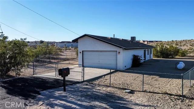 6556 Lupine Avenue, Twentynine Palms Ca 92277 | Detached 30