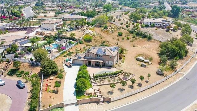 16612 Edge Gate Drive, Riverside Ca 92504 | Detached 26