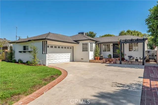 6840 Hesperia Avenue, Reseda Ca 91335 | Detached 23