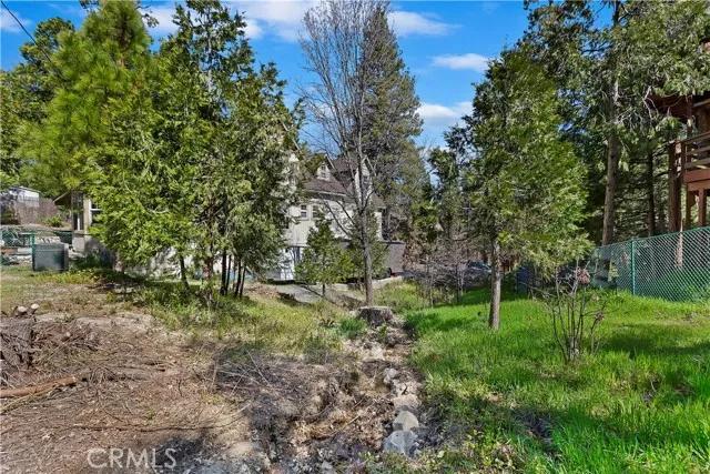 858 Grass Valley Road, Lake Arrowhead Ca 92352 | Detached 35