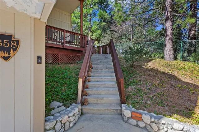 858 Grass Valley Road, Lake Arrowhead Ca 92352 | Detached 27