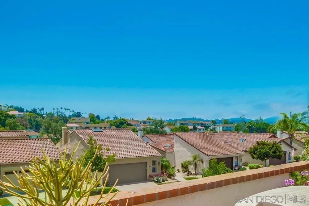 12987 Caminito Dosamantes, Rancho Bernardo Ca 92128 | Detached 42