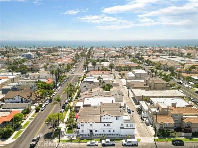 427 14th Street, Huntington Beach Ca 92648 | Detached 19