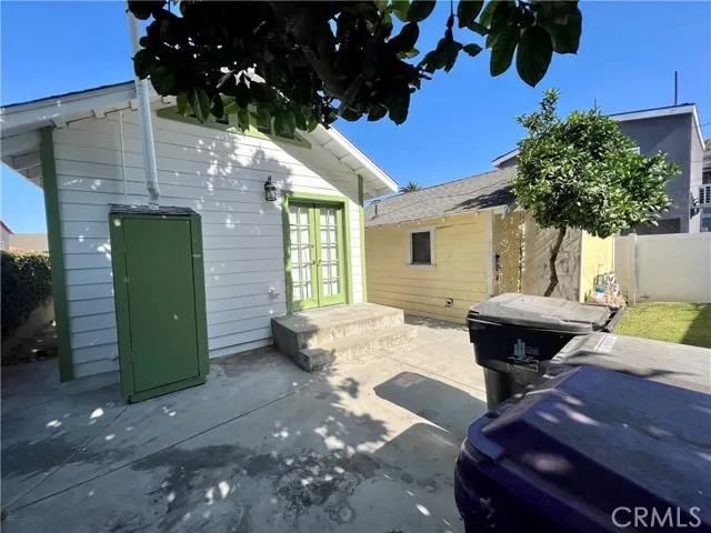 5649 Olive Avenue, Long Beach Ca 90805 | Detached 20