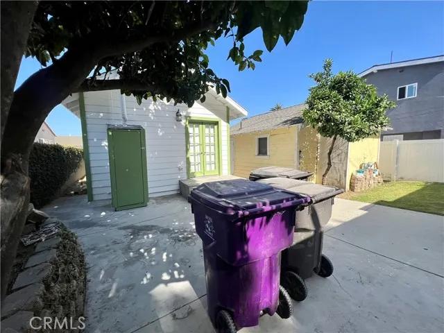 5649 Olive Avenue, Long Beach Ca 90805 | Detached 19